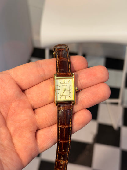 Seiko Quartz White Dial Gold Tank Women’s