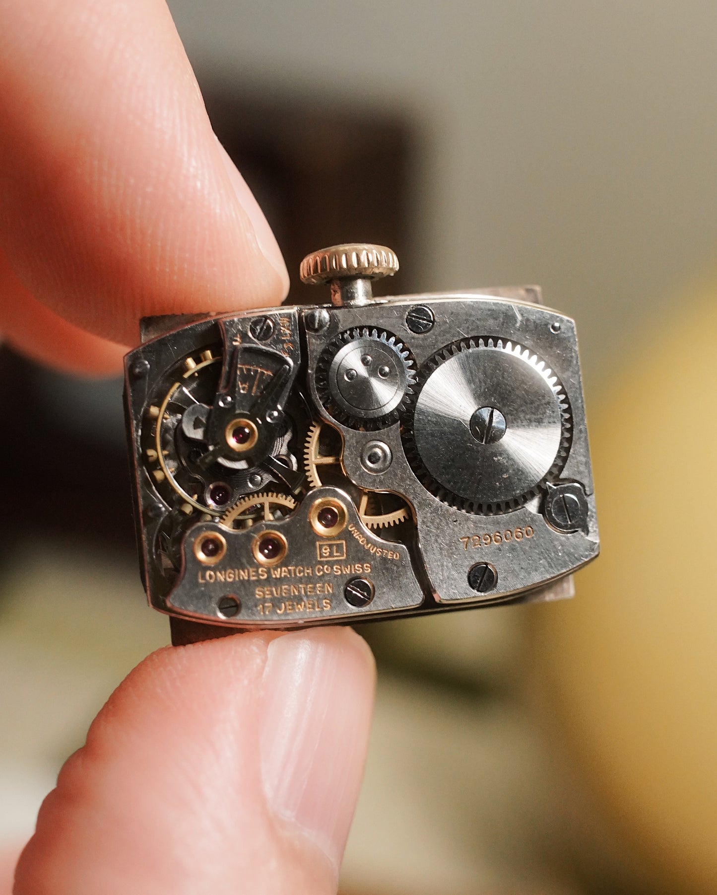 1940’s Longines “Tear Drop Lugs” 14K YG Dress Watch
