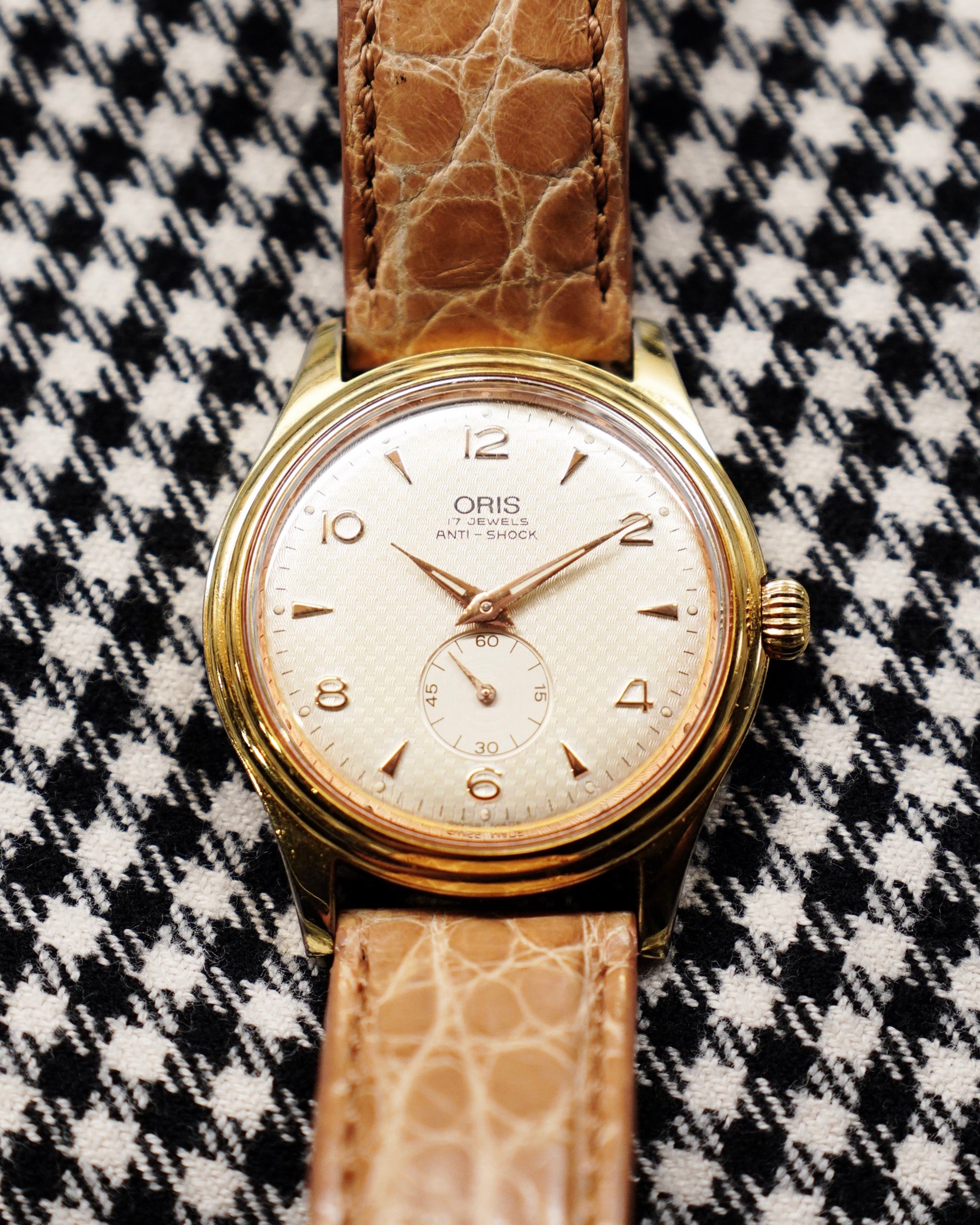 Oris Honeycomb Dial Gold Dress Watch Mens Manual Winding 7427-26 Hotoi Oris Honeycomb Dial Gold Dress Watch Mens Manual Winding 7427-26 Hotoi