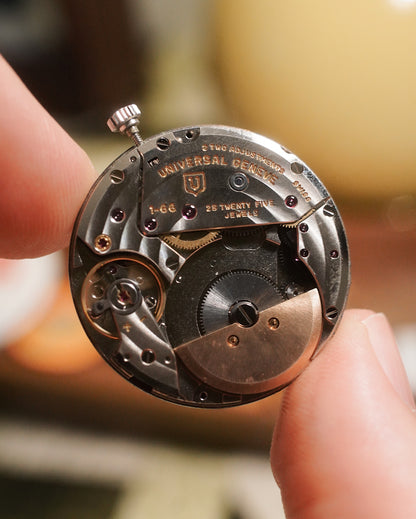 Universal Genève White Shadow “Starry Night” Dial – Ref. 866101/05